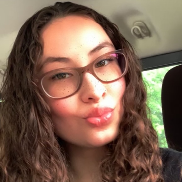 Meet your Posher, Jada :p - Picture 4 of 10